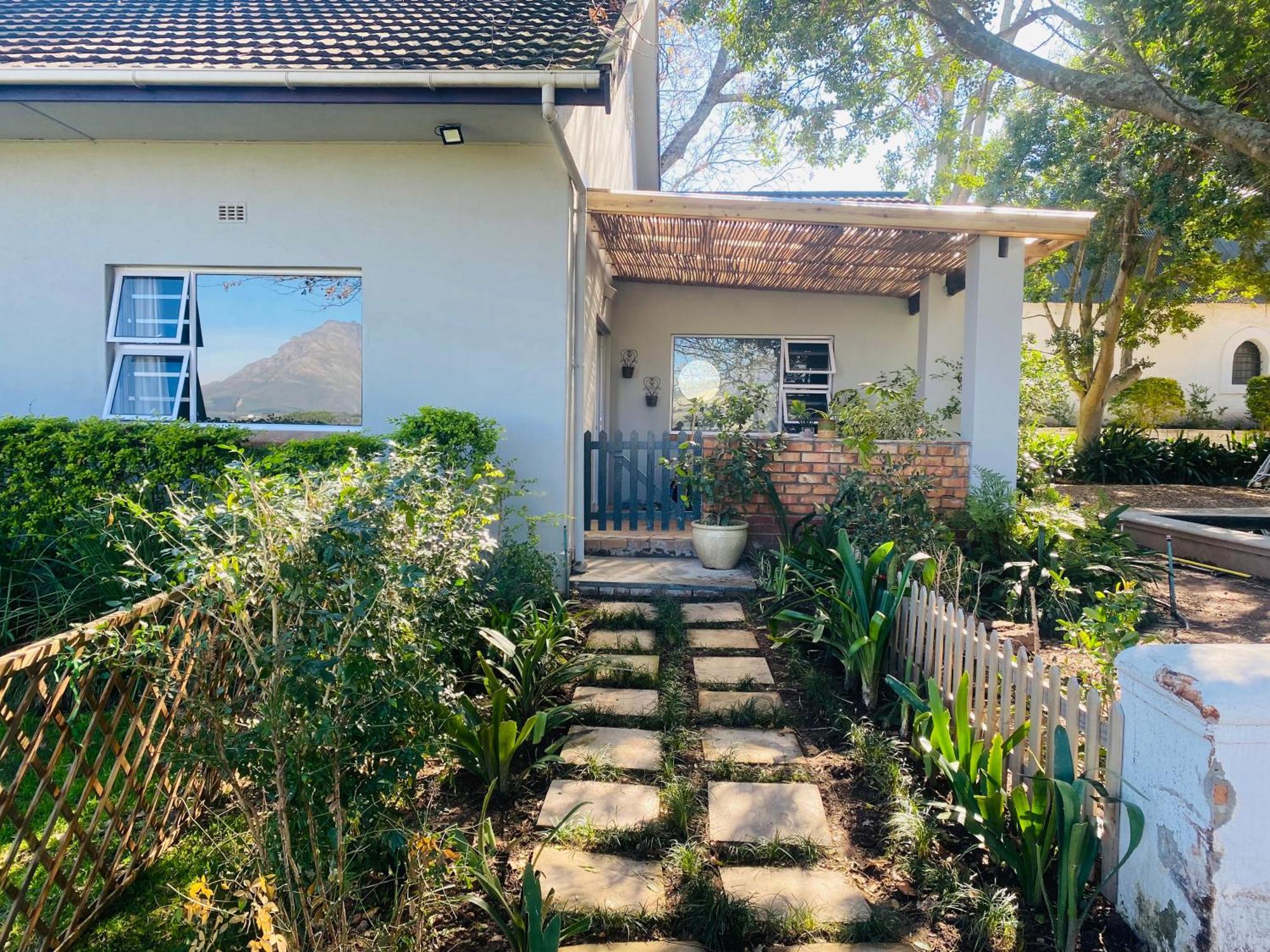Winelands Guest Room Стеленбош Екстериор снимка